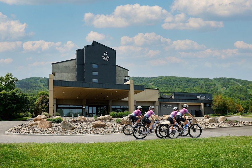 Delta Hotels by Marriott Mont Sainte-Anne, Resort & Convention Center 1