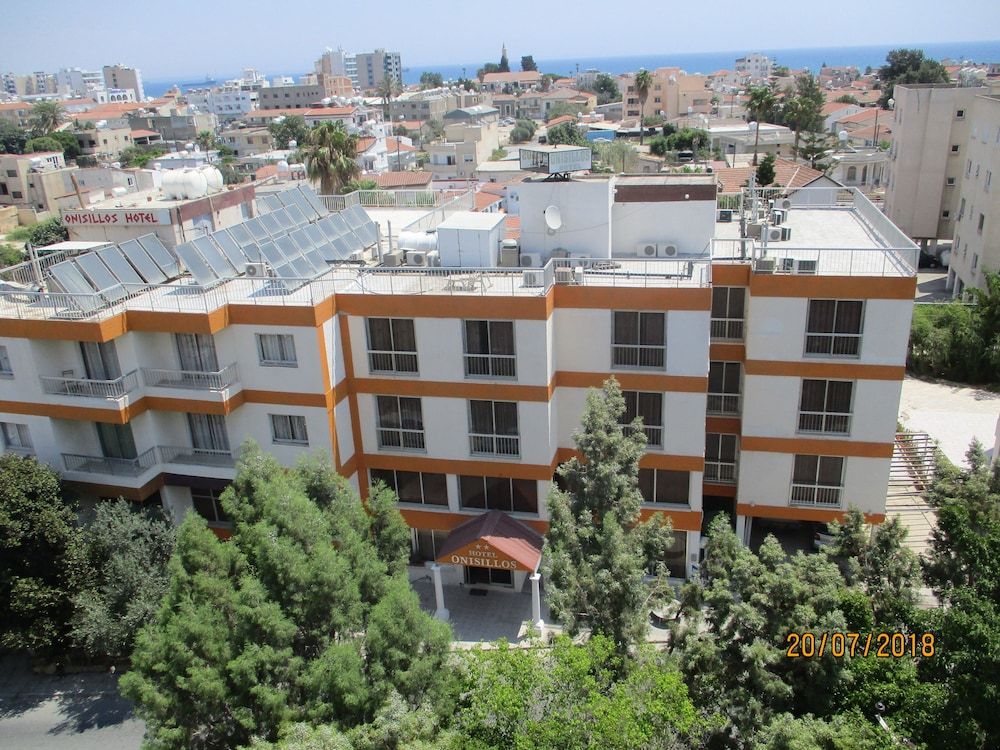 Onisillos Hotel 1