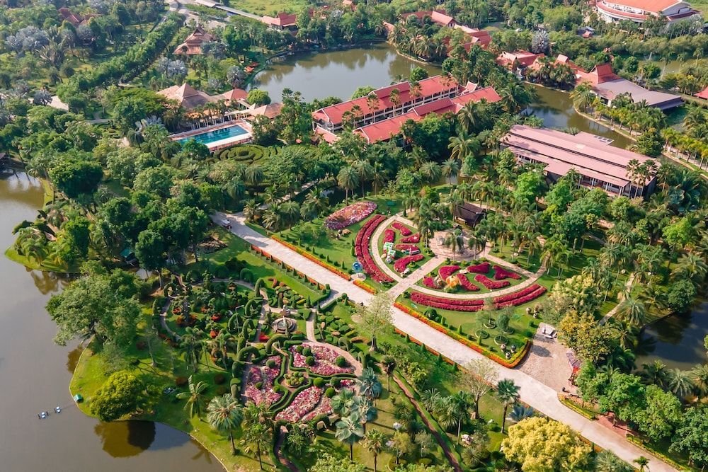 Horizon Village & Resort 1
