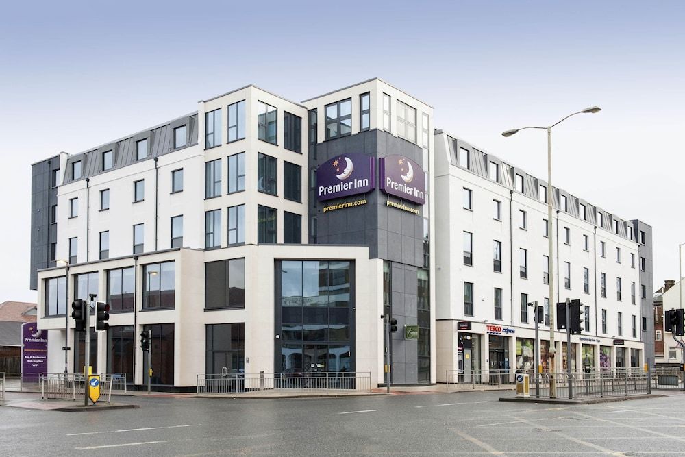 Premier Inn Canterbury City Centre 1