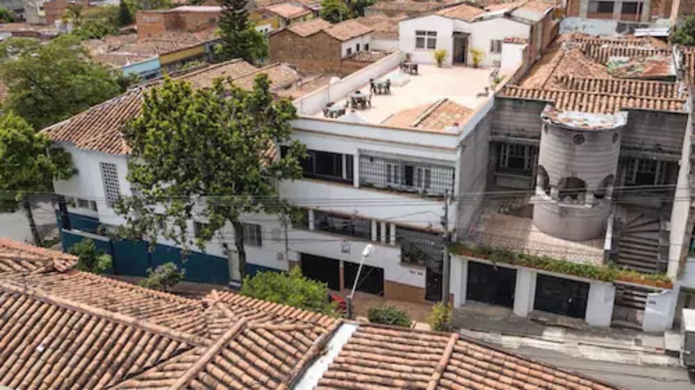 61Prado Hotel 1