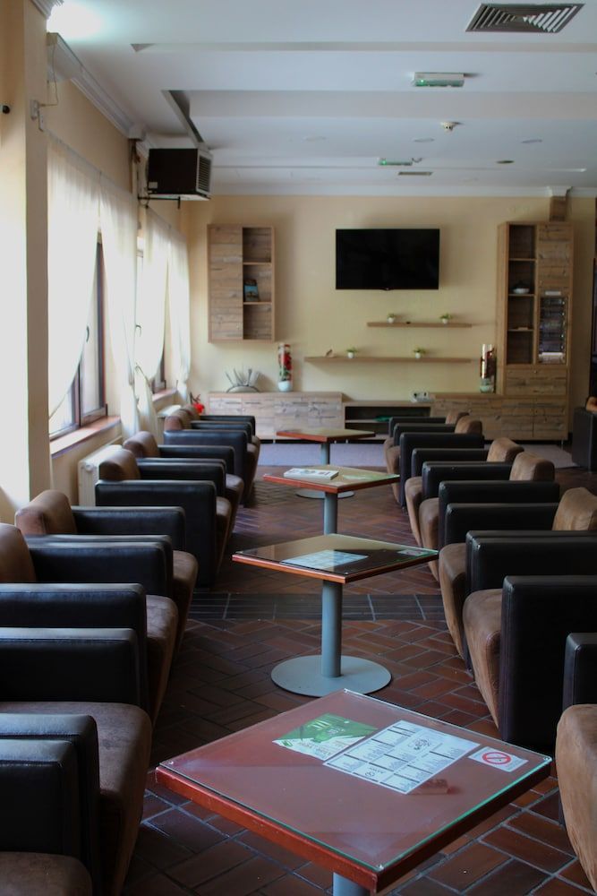 Hotel Junior 2