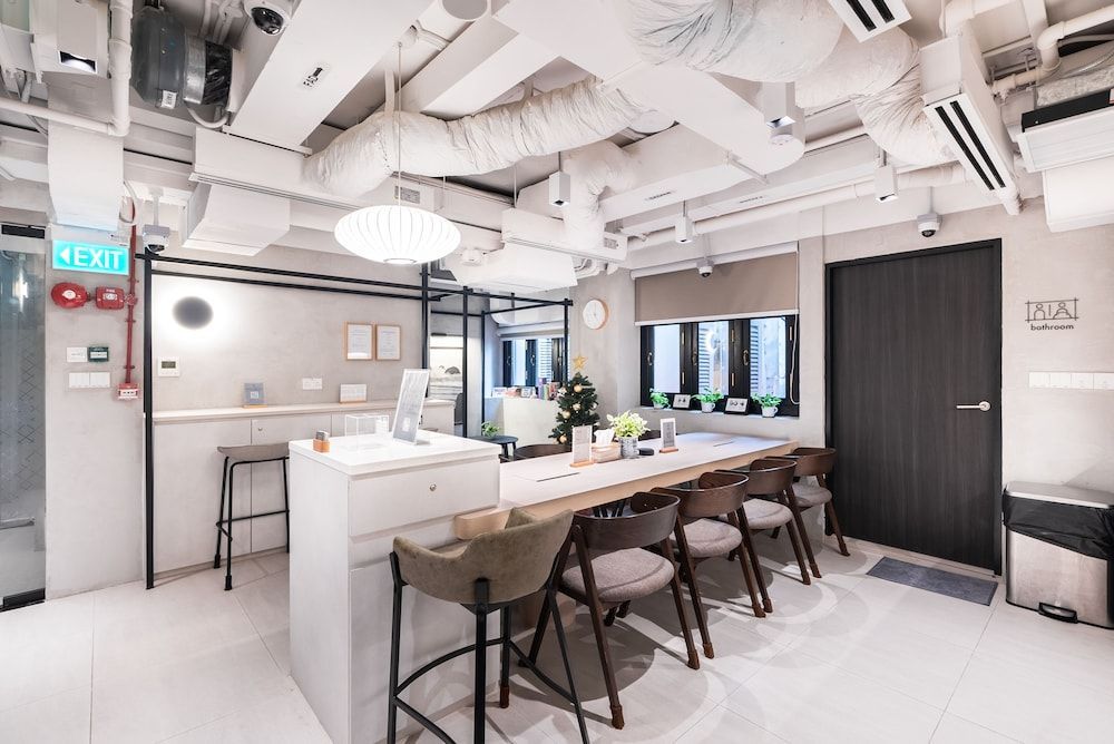 Jyu Capsule Hotel 1