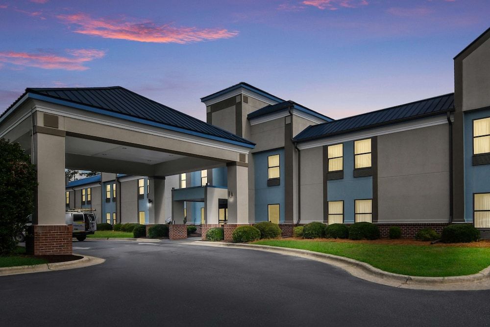 SureStay Plus by Best Western Tarboro-Kingsboro 1