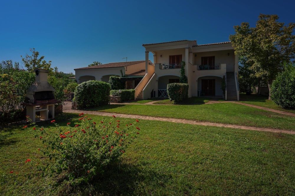 Holiday Resort, Budoni 1