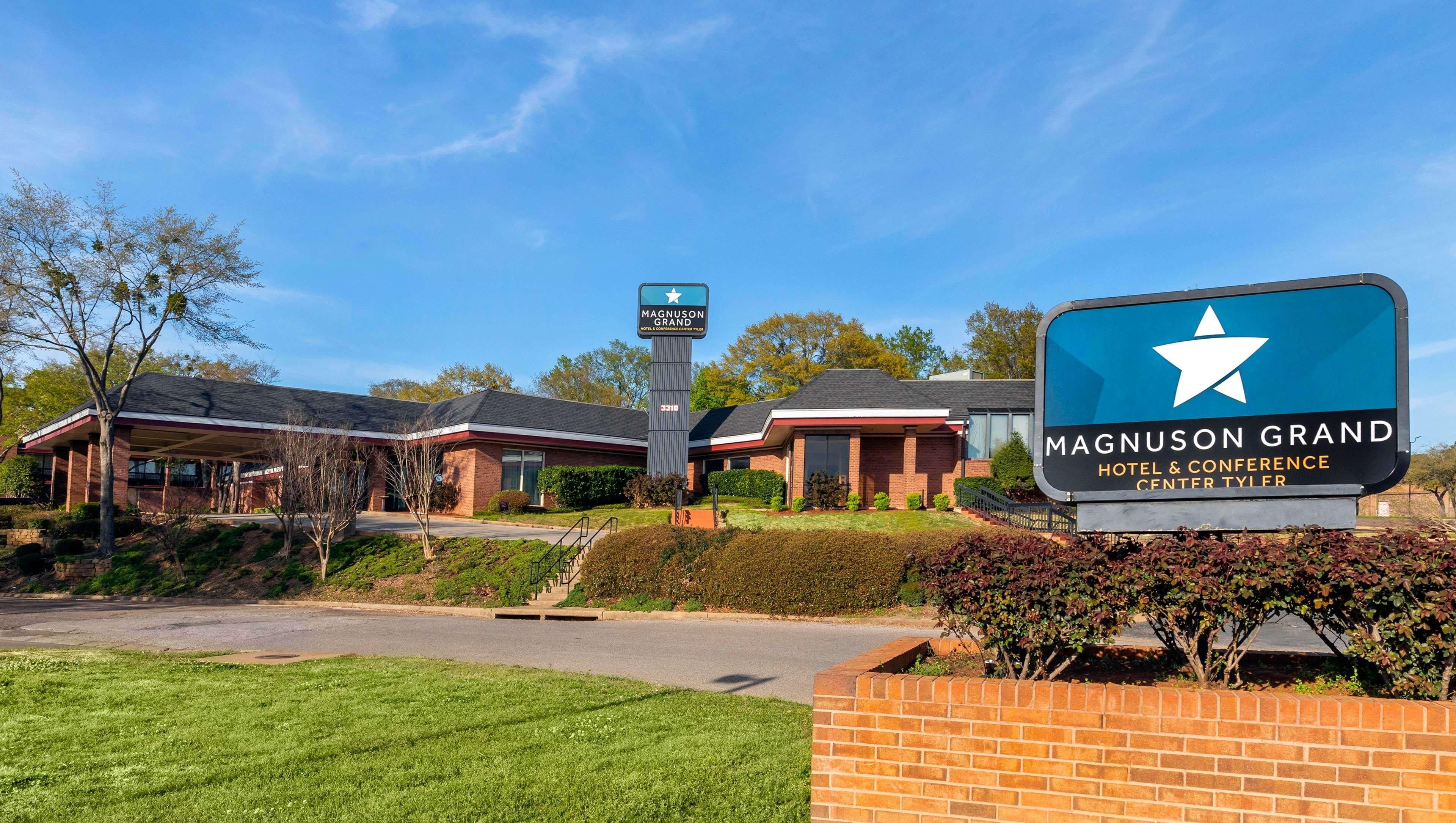 Magnuson Grand Hotel and Conference Center Tyler 2
