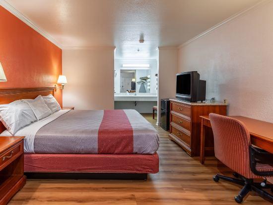 Motel 6 Stockton Ca East 1