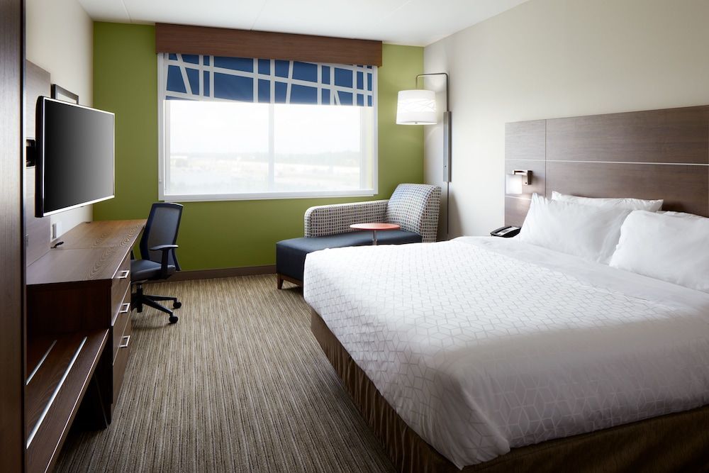 Holiday Inn Express & Suites CINCINNATI NORTH - LIBERTY WAY by IHG 2