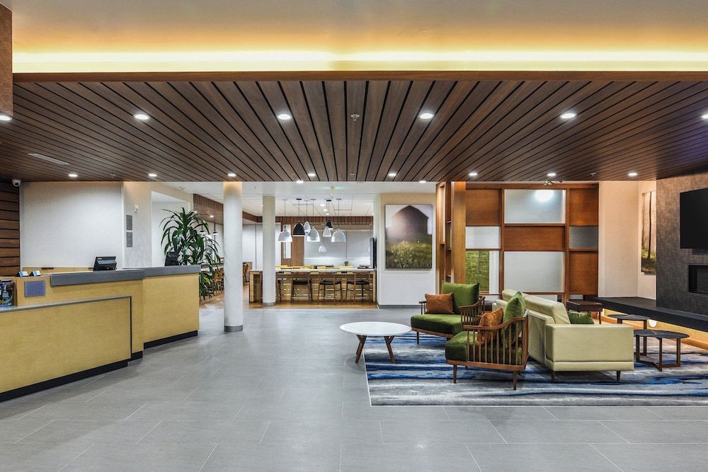 Fairfield Inn & Suites Ontario Rancho Cucamonga 1