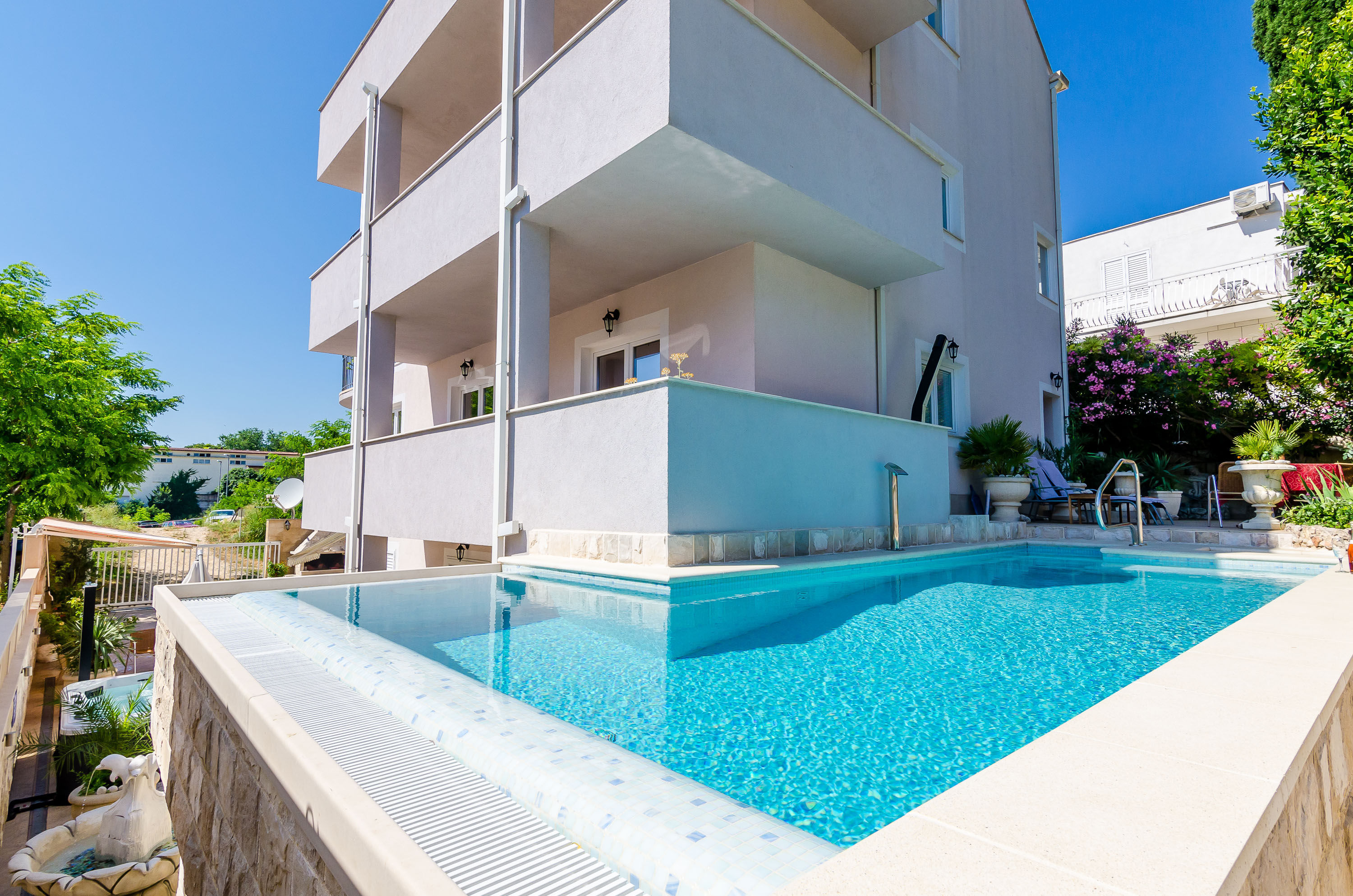 Apartments Villa Aura - Adult Only 2