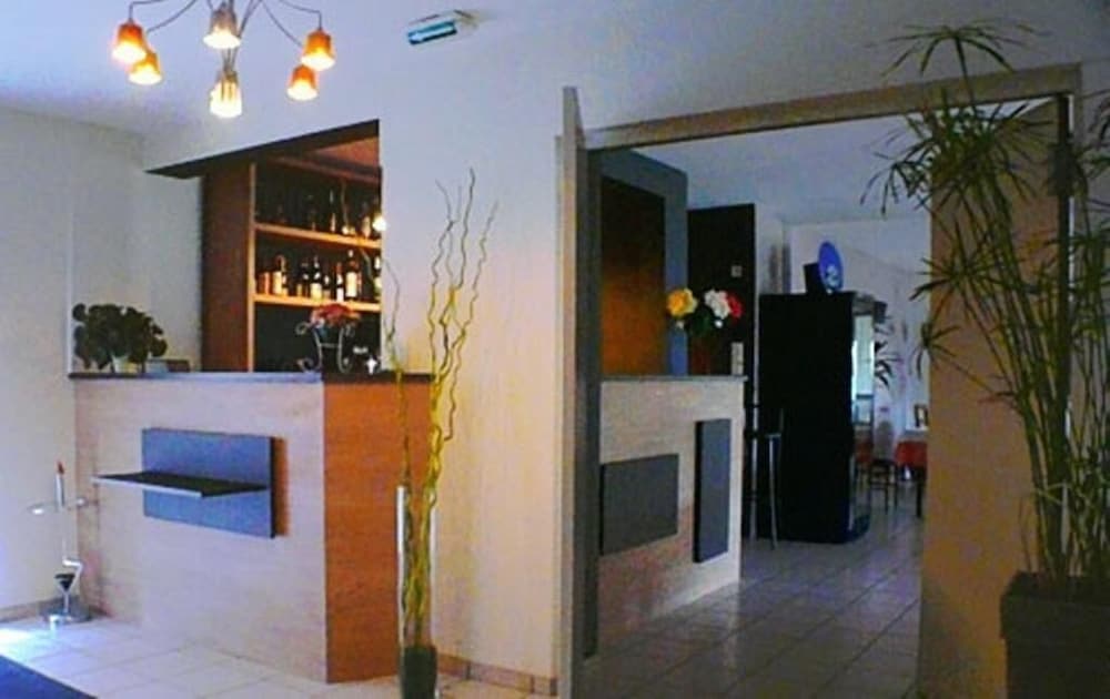 Hôtel de la Louée 2