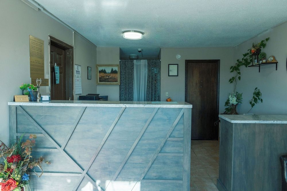 Lebo Inn 2