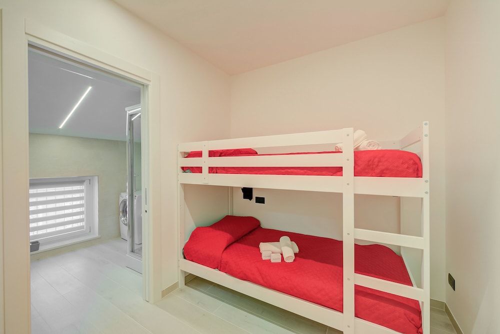 Magnolia Apt - Palazzo Palermo 1817 Sleeps 4 + AC 1