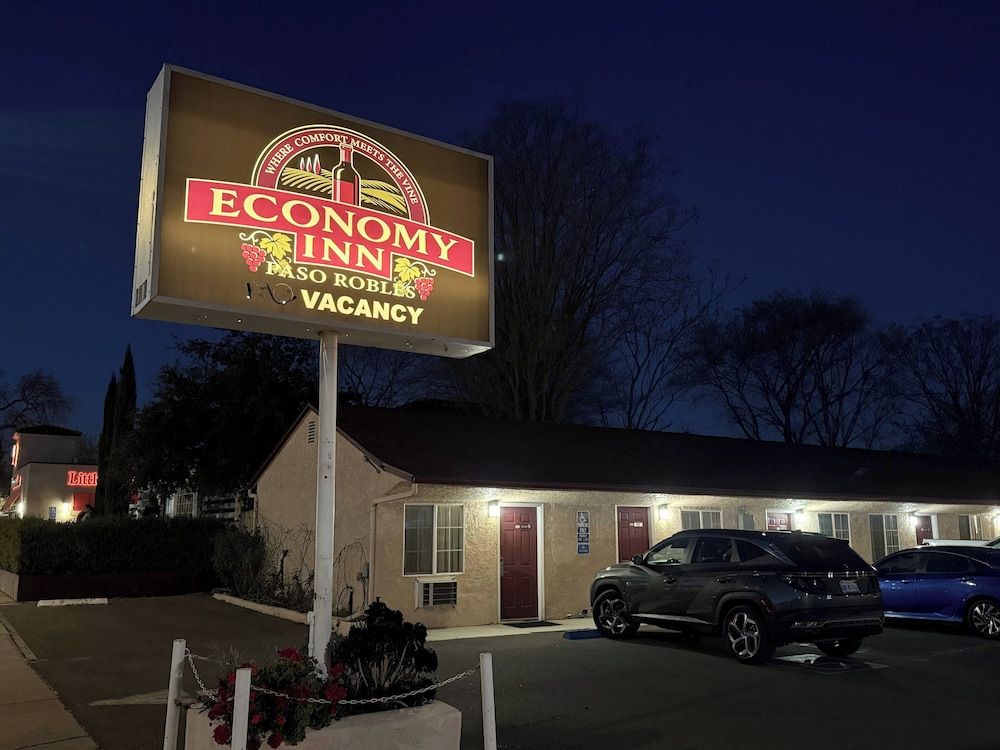 Economy Inn Paso Robles 1