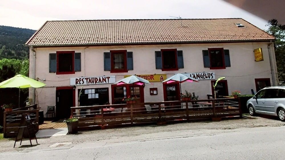 Hotel Restaurant L'Angelus 1
