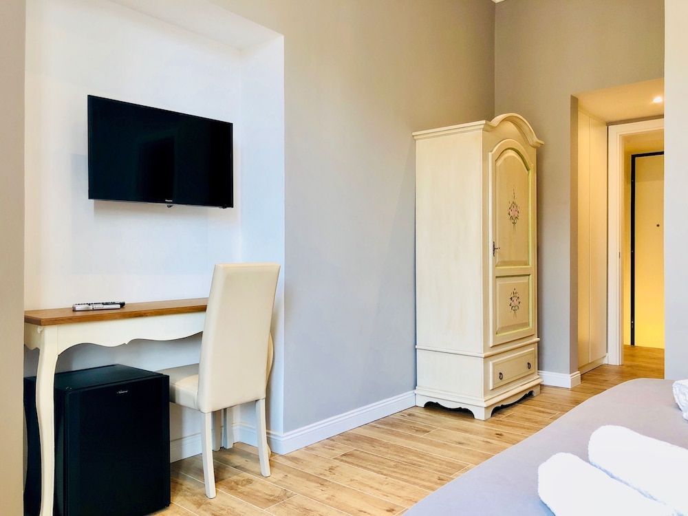 Audrey's Roman Holidays - Rome Suites & Rooms 2