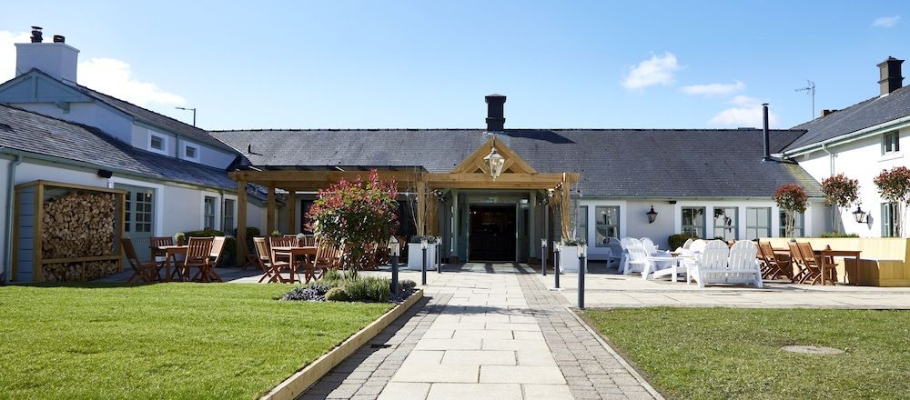 The Bluebird Inn at Samlesbury 1