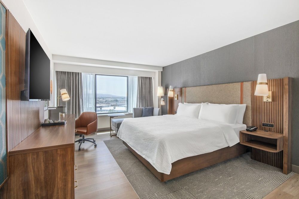 Holiday Inn LOS ANGELES GATEWAY - TORRANCE by IHG 2