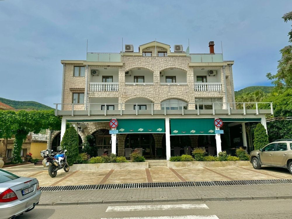 Hotel Grbalj 1
