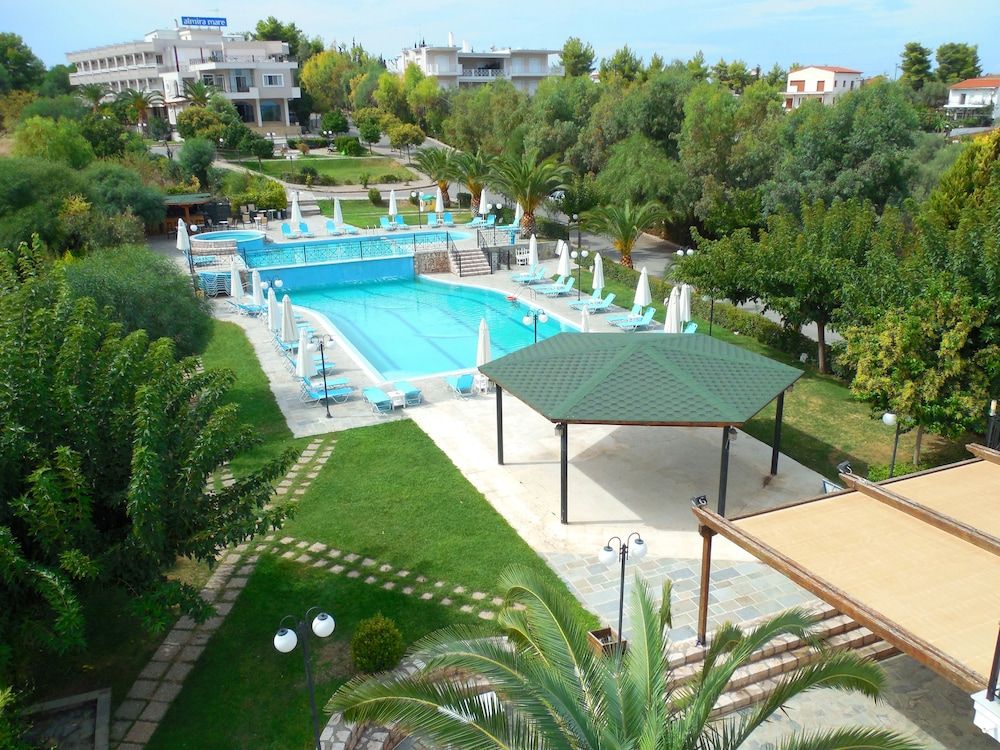 Almira Mare 1