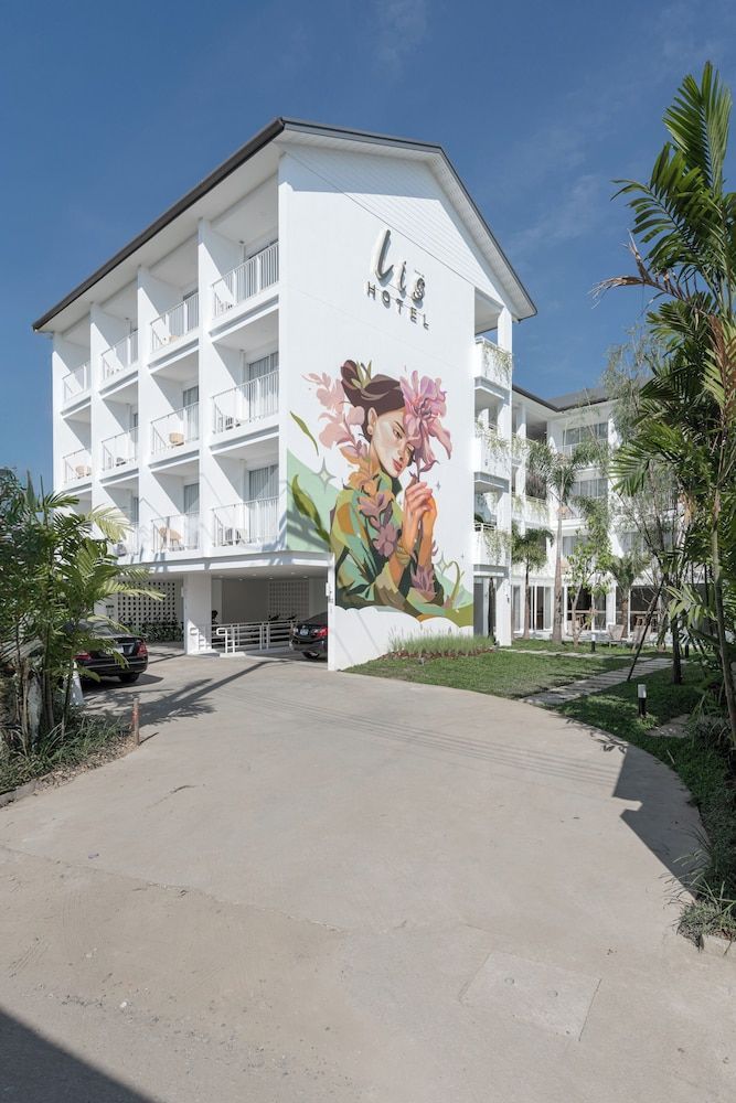 Lis Hotel Chiangmai 1