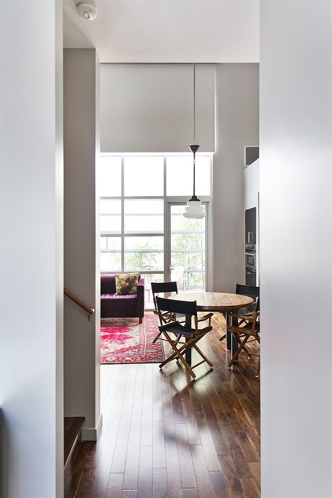 PALIHOUSE WEST HOLLYWOOD 1