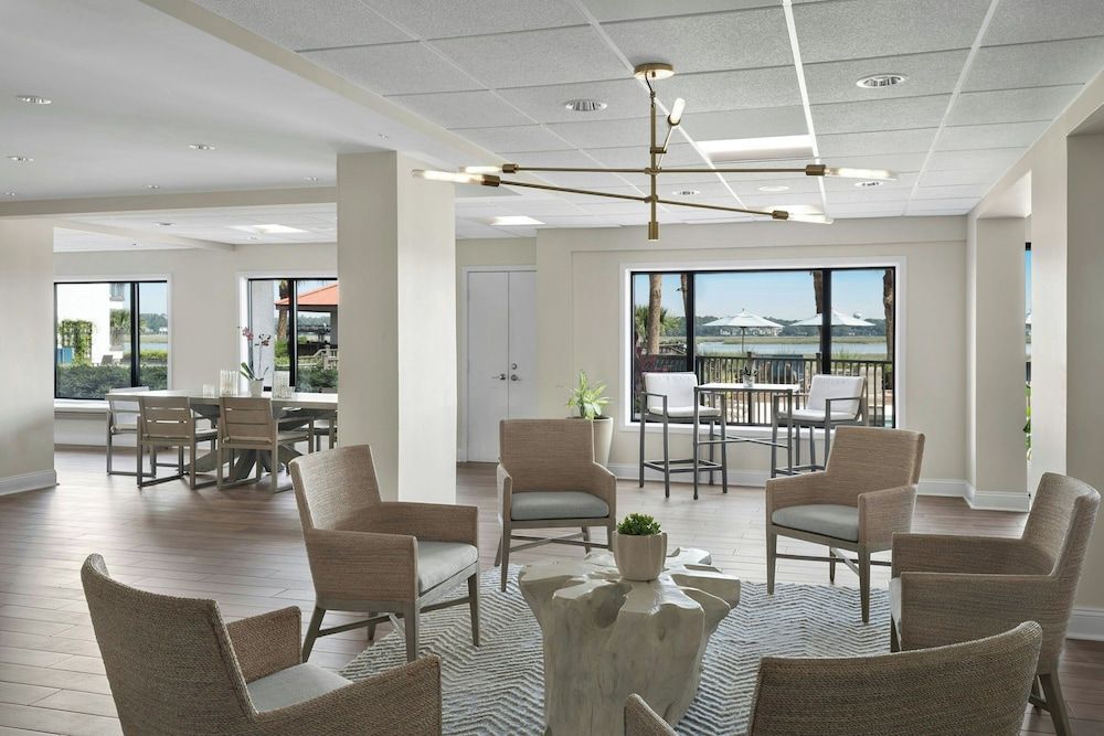 Marriott's Harbour Point and Sunset Pointe at Shelter Cove 2