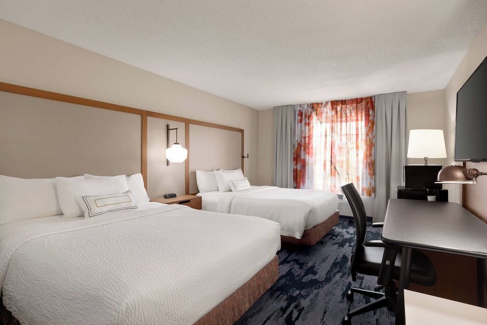 Fairfield Inn & Suites Wheeling - St. Clairsville, OH 2