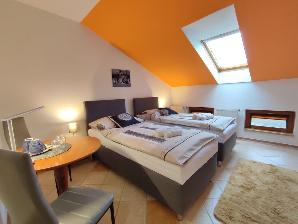 Hotel 28 1