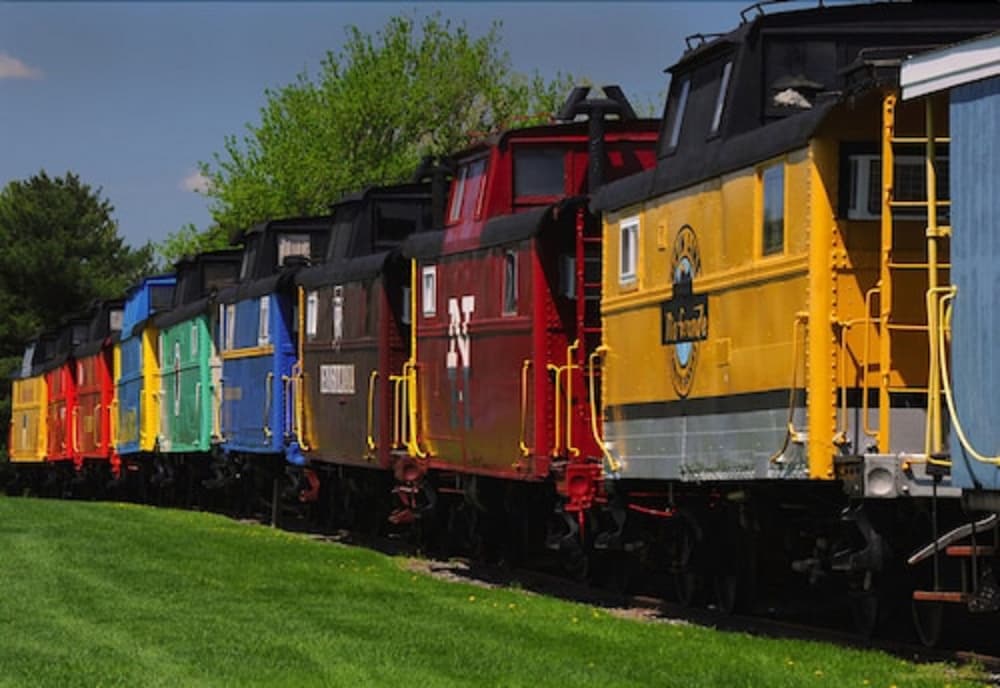 Red Caboose Motel & Restaurant 1