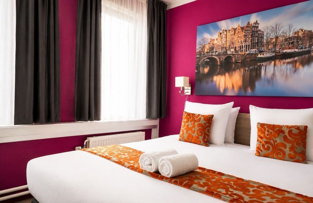 Amsterdam Teleport Hotel - Free Parking 1