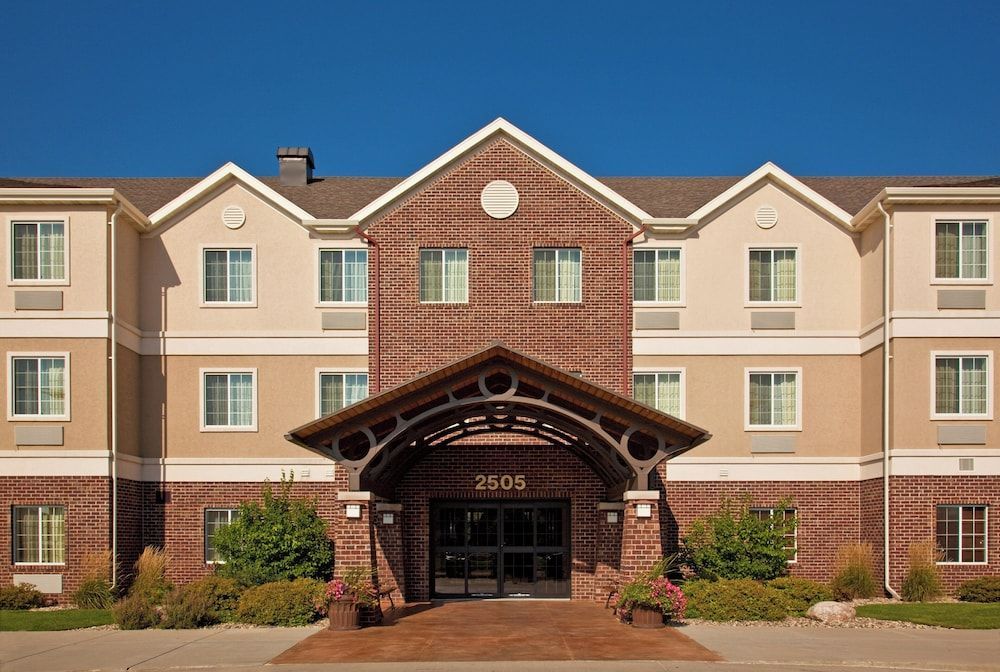 Staybridge Suites SIOUX FALLS AT EMPIRE MALL by IHG 1