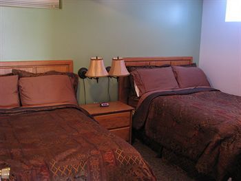 Duffin Cove Resort 2