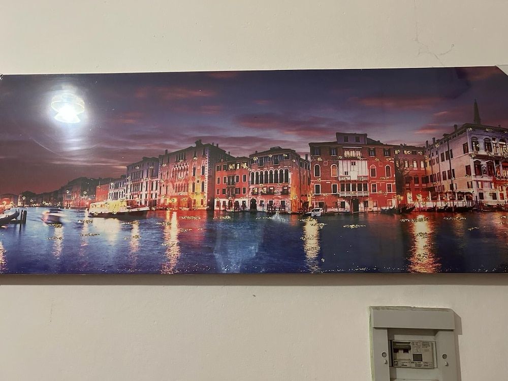 VENICE NIGHT 25 DOUBLE ROOM B 1