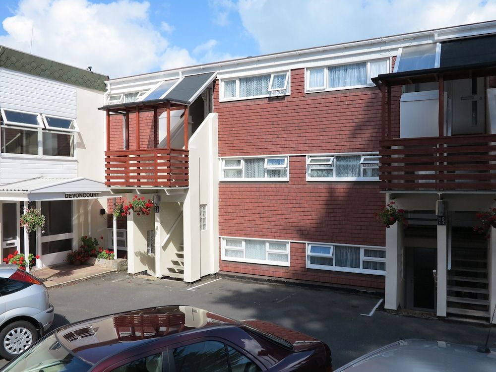 Devoncourt Devoncoast SeaView Apartments 2