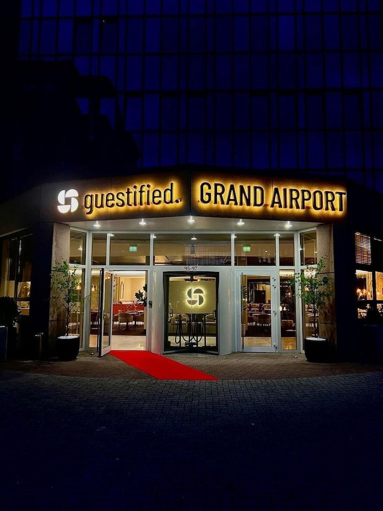 guestified. GRAND AIRPORT Hotel 1