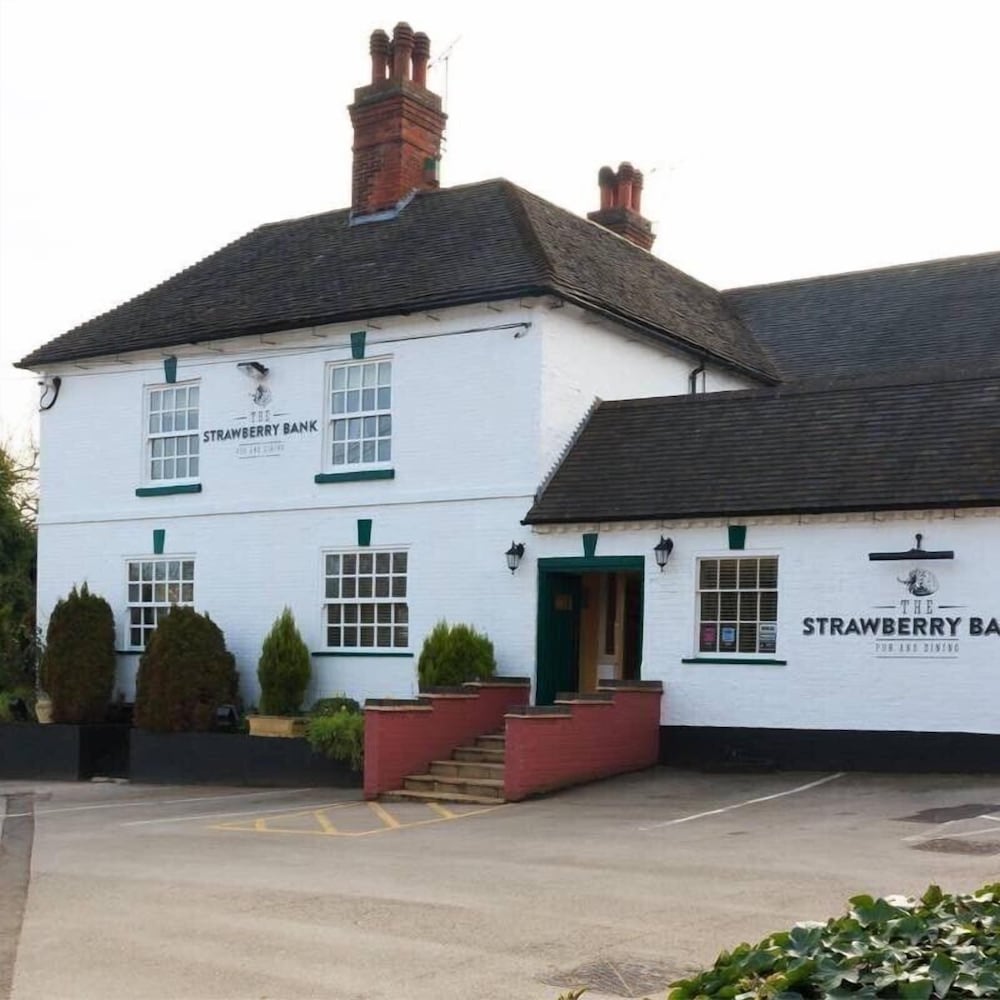 Strawberry Bank Hotel, NEC 1