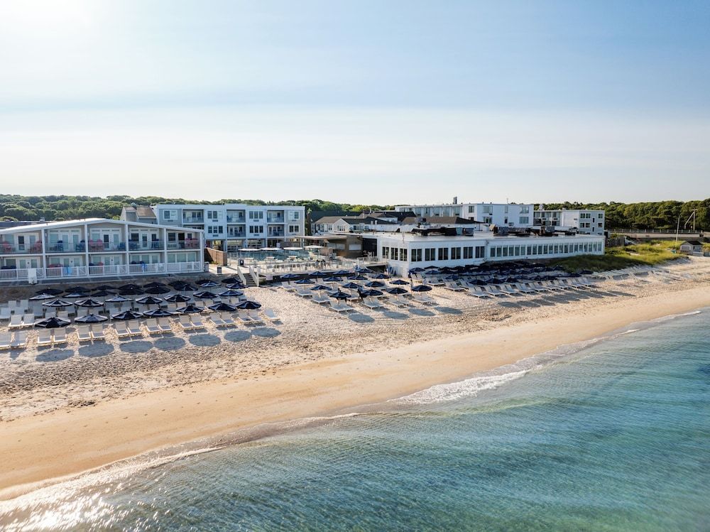 Sea Crest Beach Resort 1