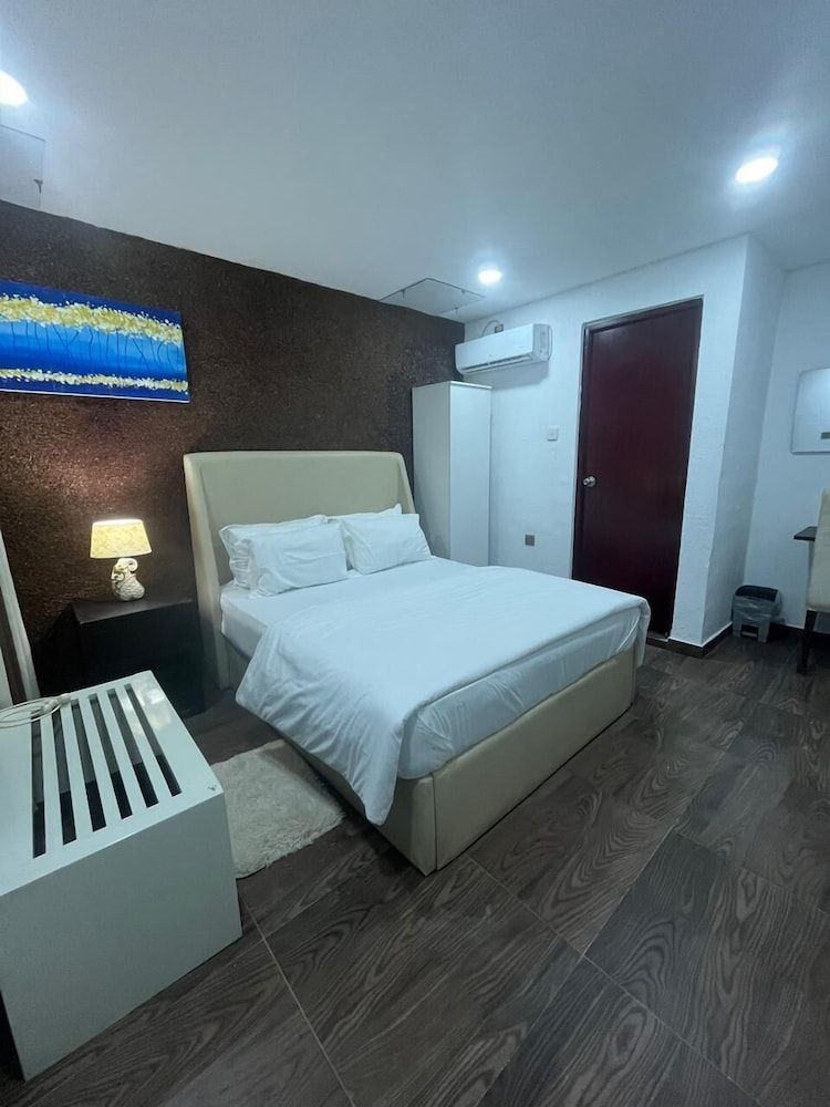 Newyork Guest House 1