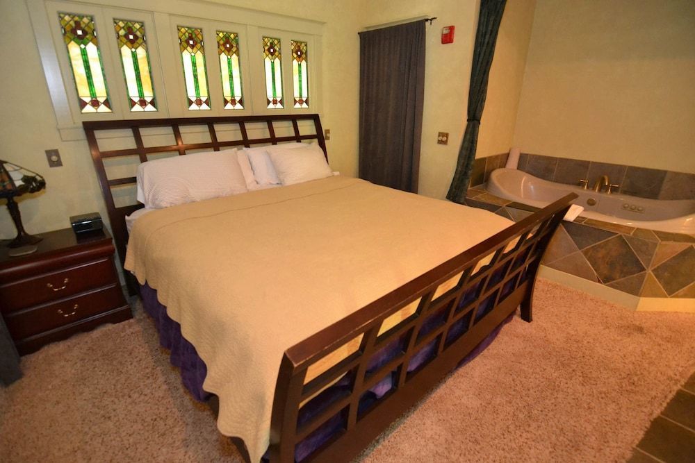 Far View - A Bed & Breakfast Estate 2