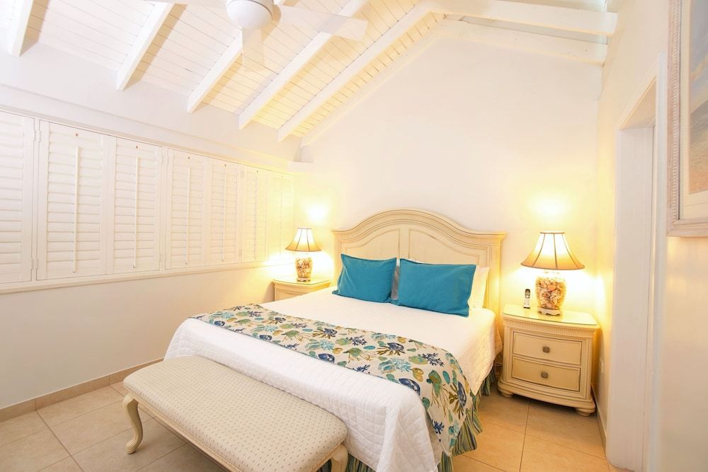Villas of the Galleon 2