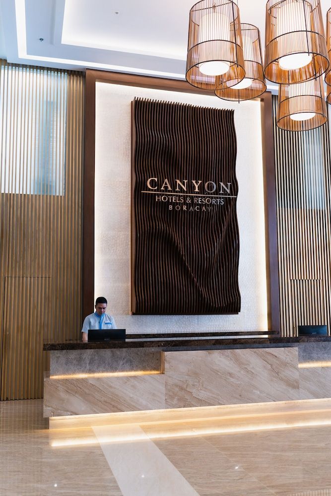 Canyon Hotels & Resorts Boracay 2