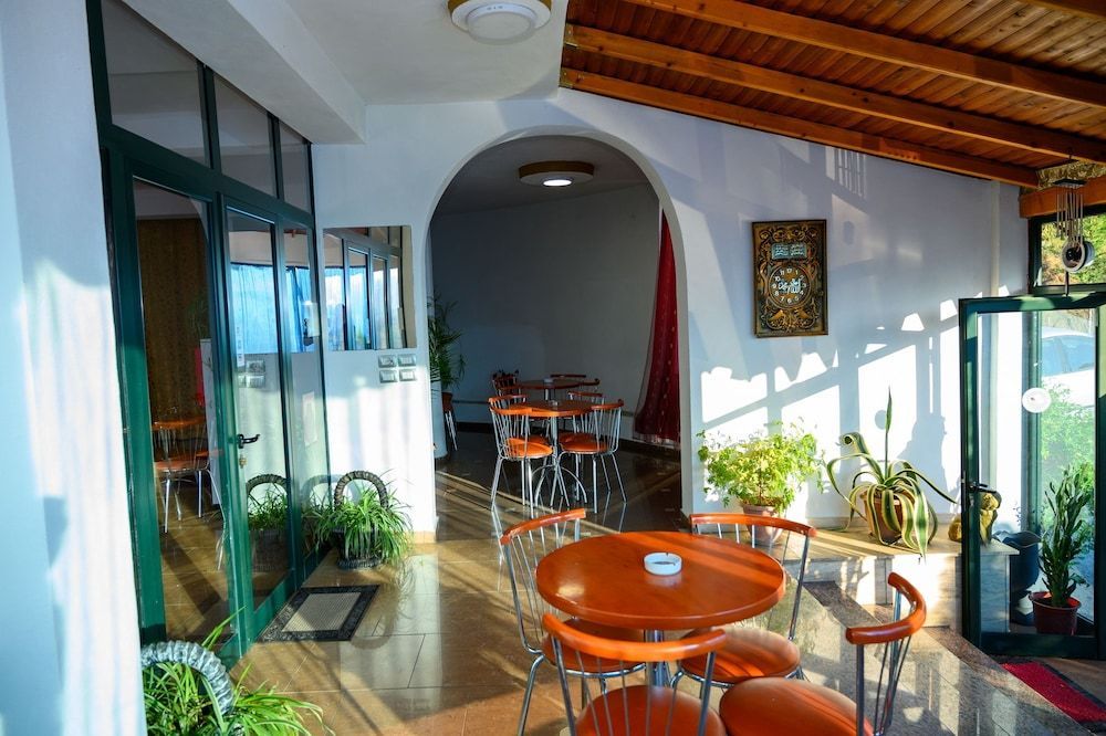 Hotel Joni Restaurant 2