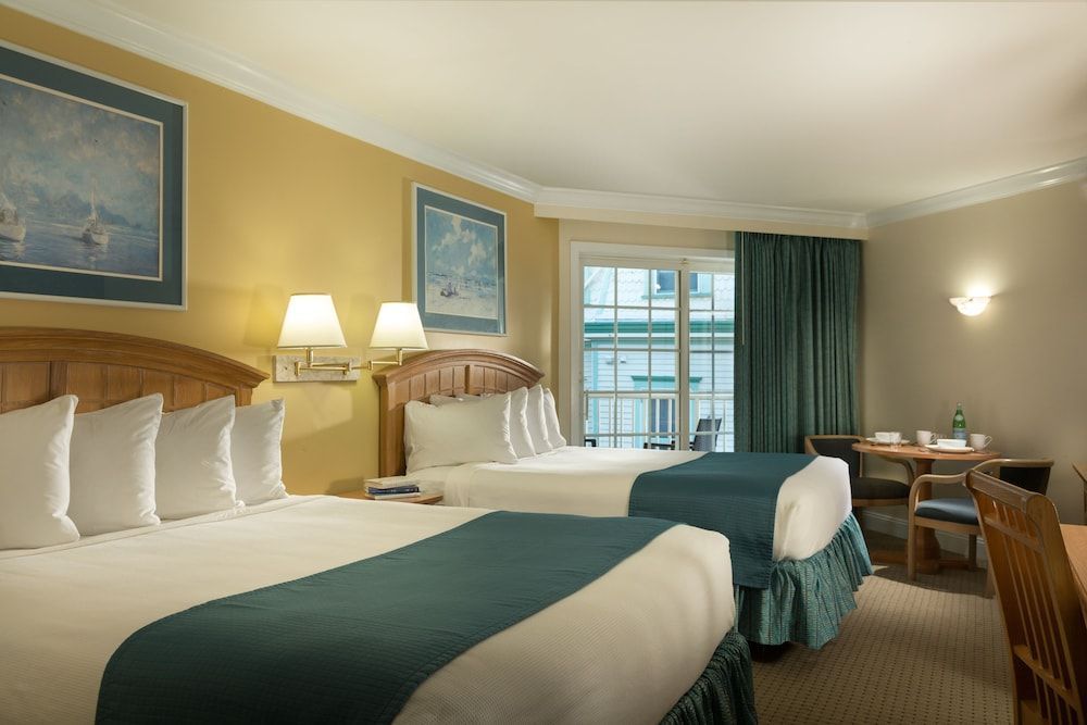 La Mer Beachfront Resort 2