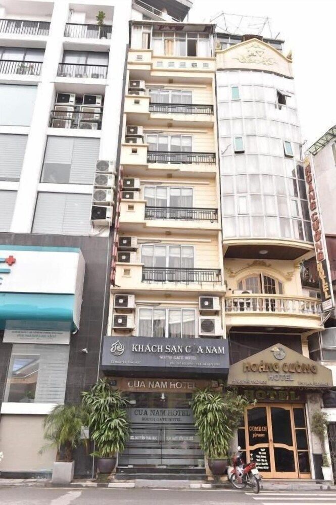 SOUTH GATE HOTEL 1