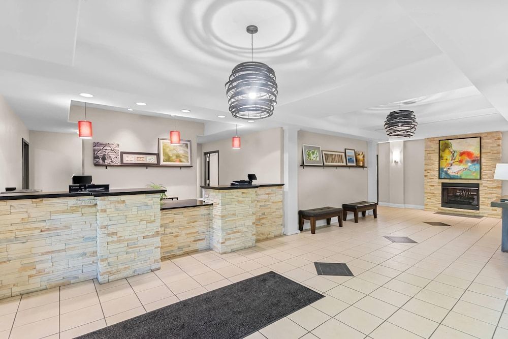 Country Inn & Suites by Radisson, Elizabethtown, KY 2
