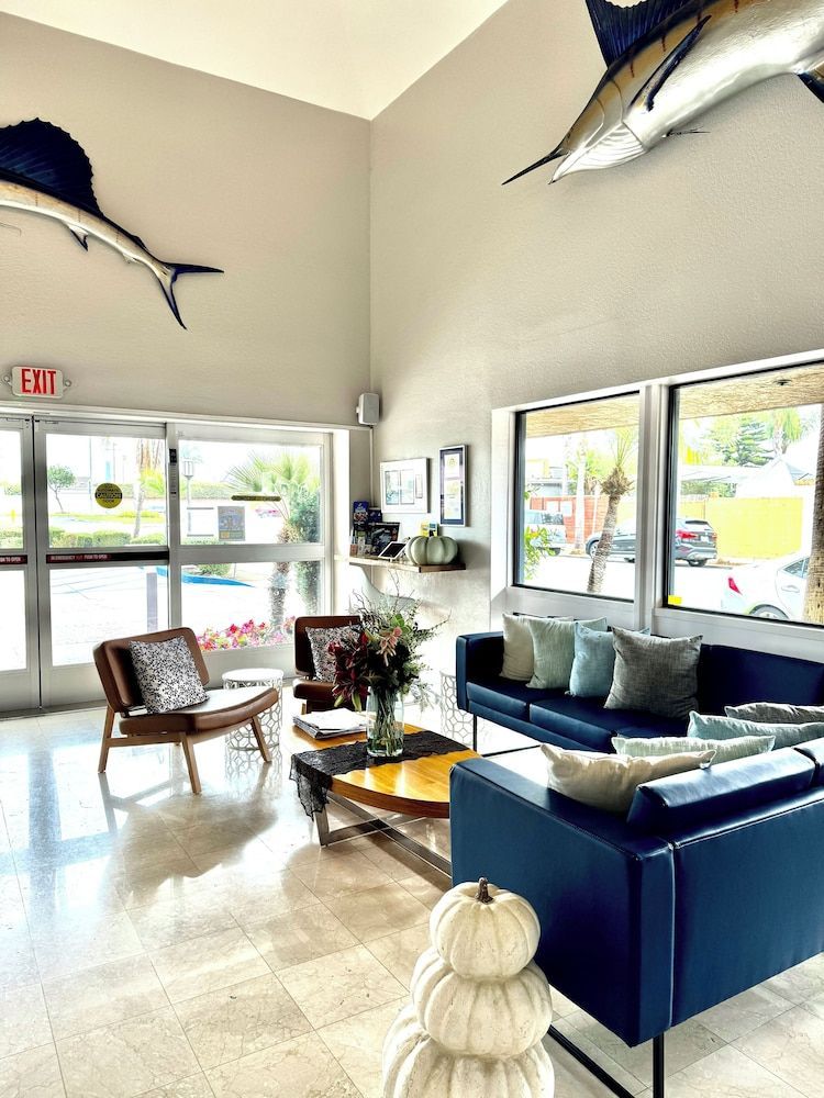 The Pacific Inn 2