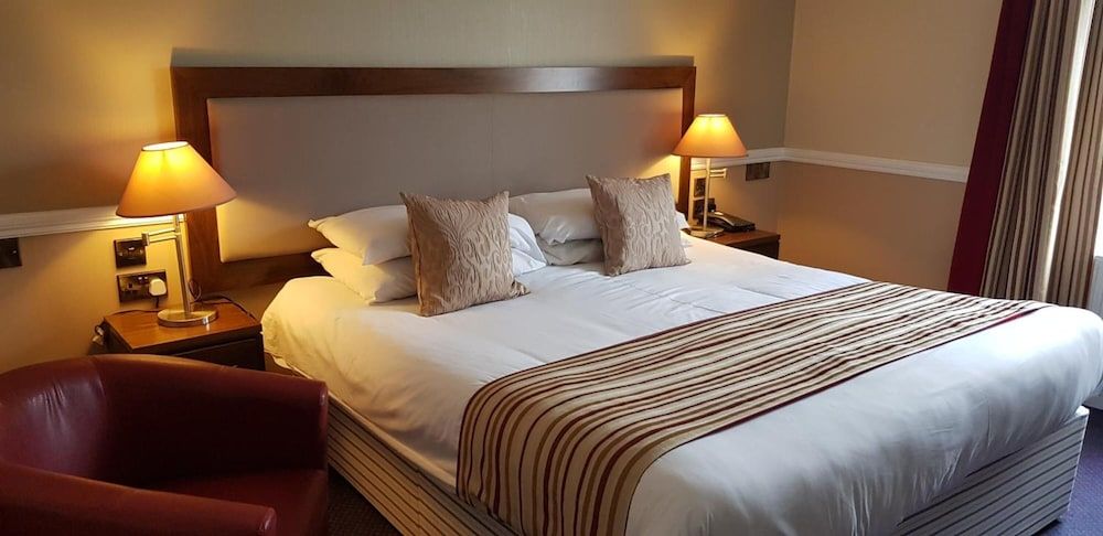 Cahir House Hotel 2