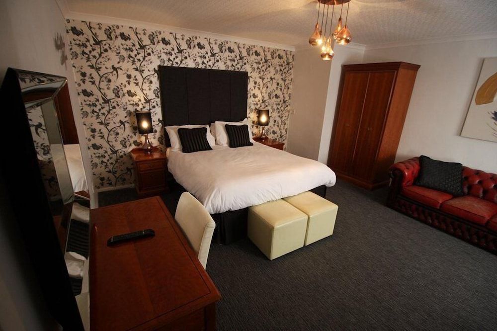 The Bear Hotel 2