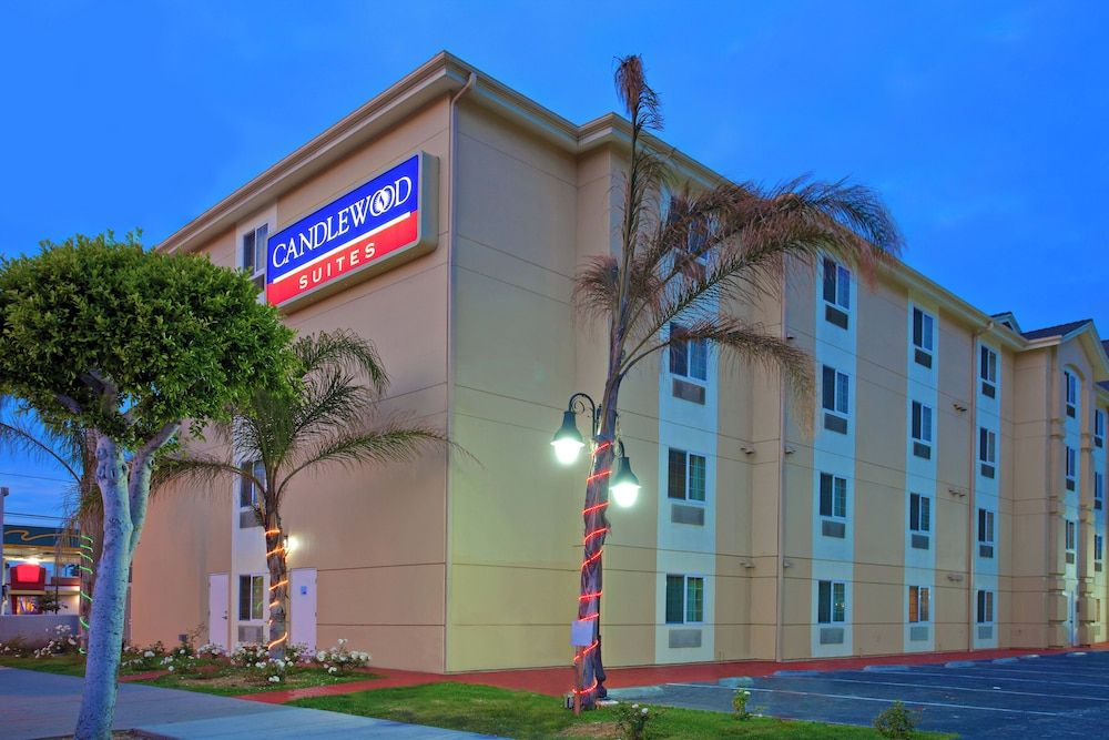 Candlewood Suites LAX HAWTHORNE by IHG 1